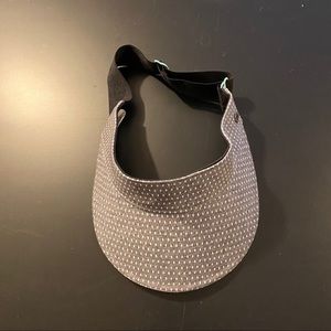 Lululemon visor